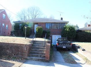 118 Nelson St, Durham, NC 27707