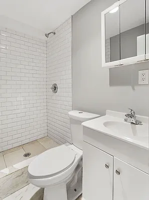 Rented by Compass | media 19