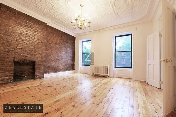 Rented by ZealEstate Group Inc | media 43