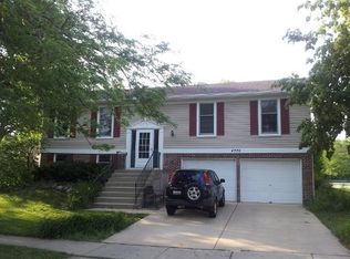 4370 Haman Ct, Hoffman Estates, IL 60192