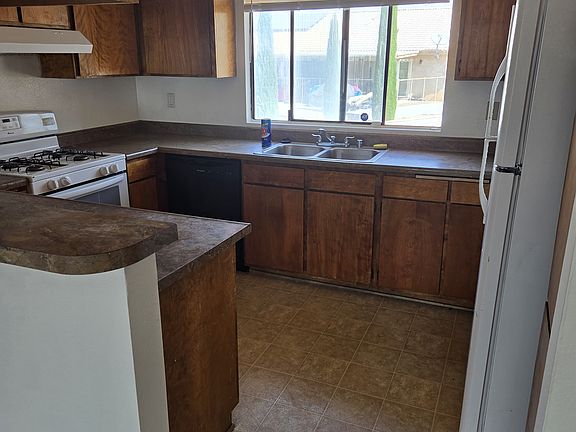 5th image of 16462 Kalo Rd