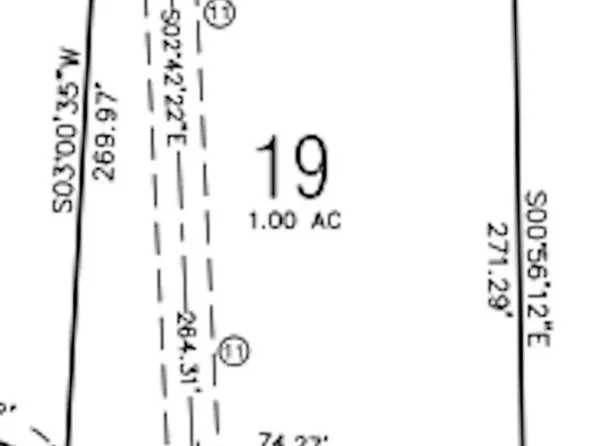 19 Troyers Mdw, Kalona, IA 52247