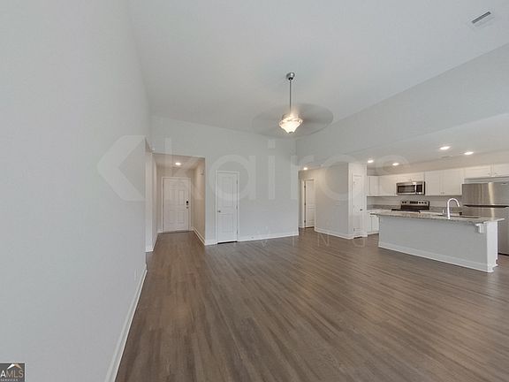 5th image of 116 Mountain Holly Rd