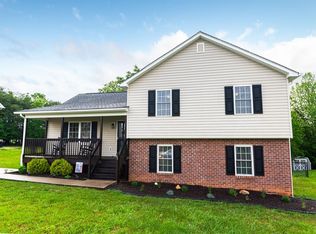 90 Brenna Ln, Lynchburg, VA 24501