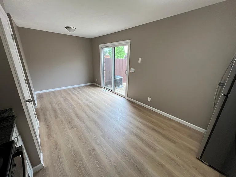 1750 Willoway Cir S — Photo 9