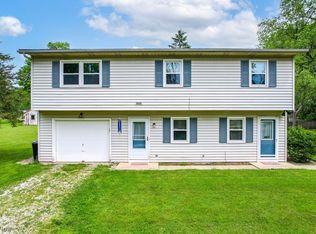 7350 Gilbert St, Chippewa Lake, OH 44215