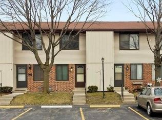 1441 Oakes Rd UNIT 10, Racine, WI 53406
