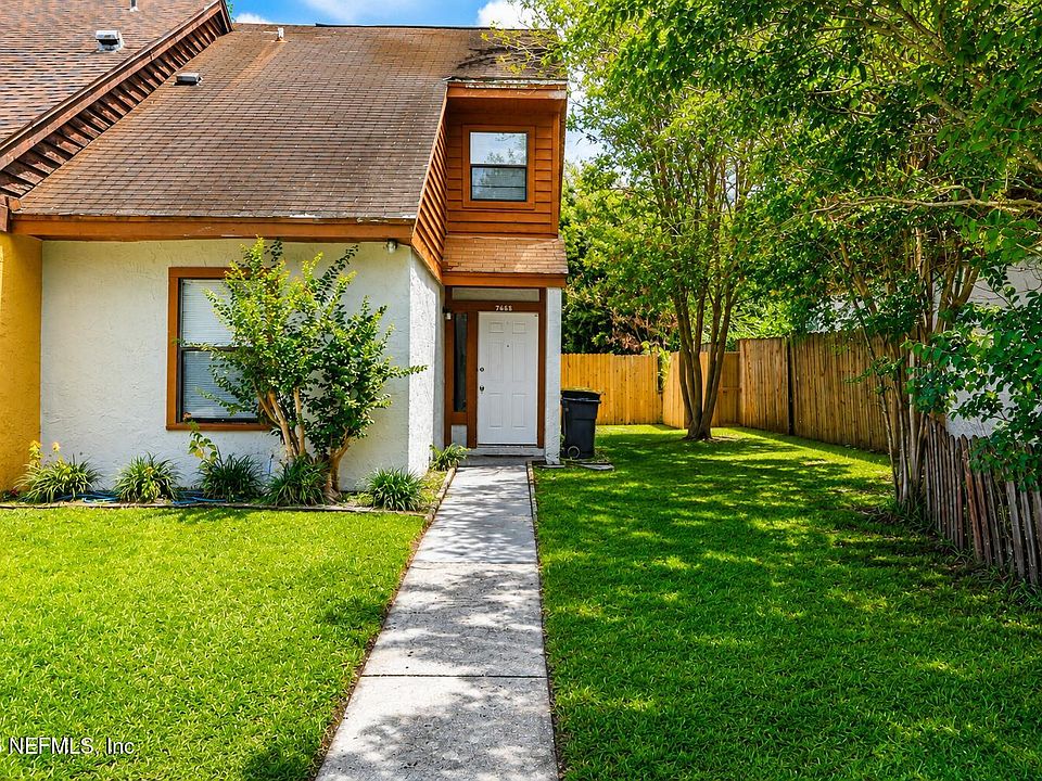 1st image of 7668 MELISSA Court N