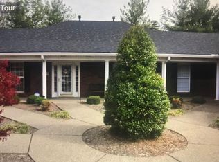 8519 Aspen Glen Way, Louisville, KY 40228