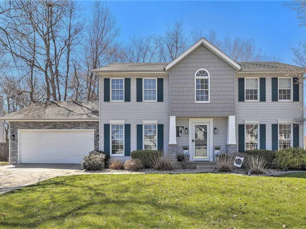 54701 Sagewood Dr, Mishawaka, IN 46545