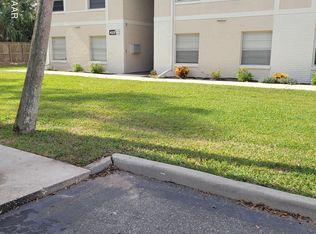 415 Banana Cay Dr APT B, South Daytona, FL 32119