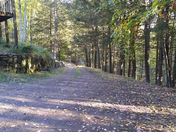 Gently sloping driveway. 