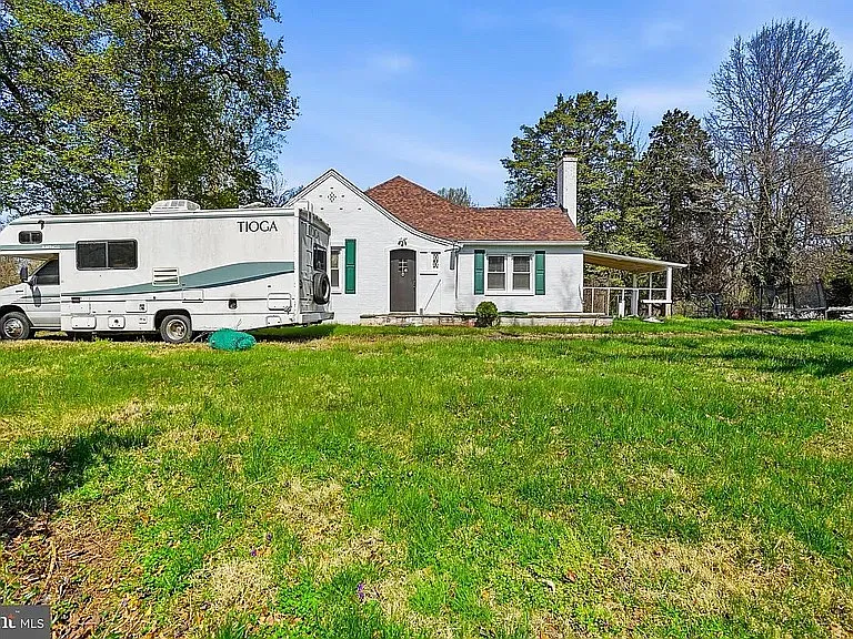 5431 Old Crain Hwy — Photo 12
