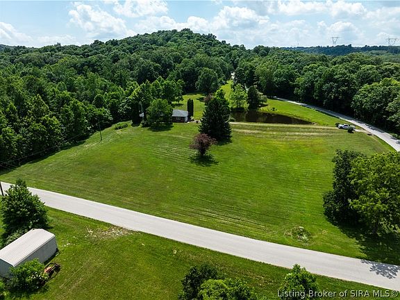 3rd image of 3479 N Elk Creek Road