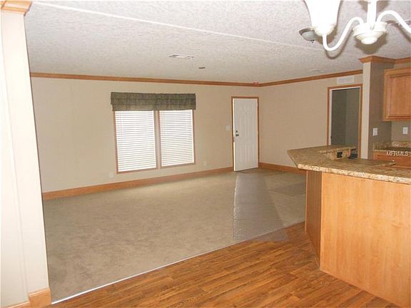 5th image of 12508 Edgeknoll Dr