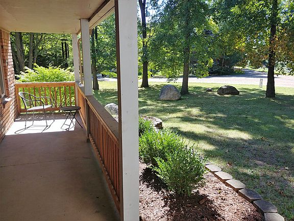3rd image of 2873 Scottwood Pl