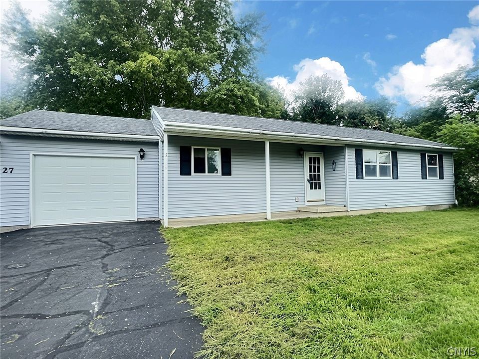 1st image of 27 Salmon Meadow Ln
