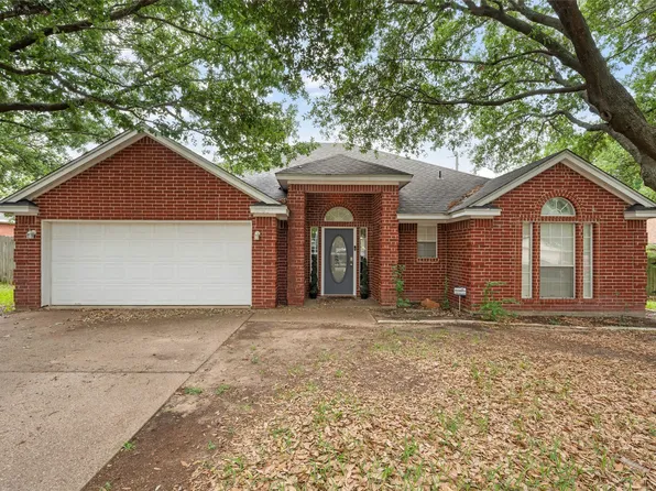 10163 Cougar Ridge Pkwy, Waco, TX 76708