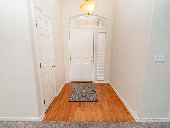 4th image of 2604 E Mary Avenue