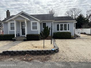 507 Riverside Dr S, Brick, NJ 08723