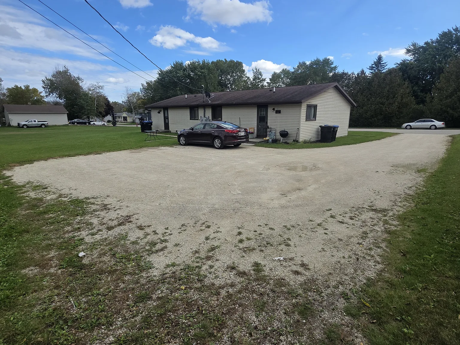 2 bed, 812 sqft, $1,200 — Photo 4