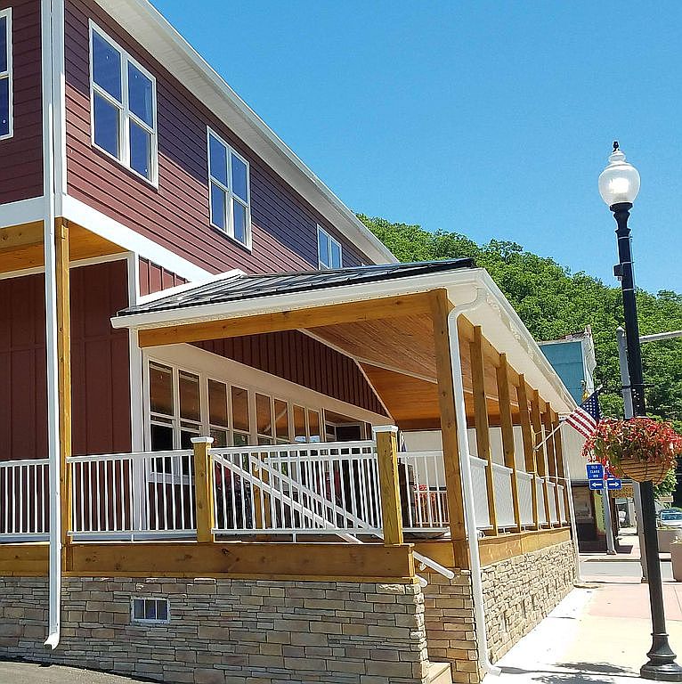 221 8th St, Marlinton, WV 24954 Zillow