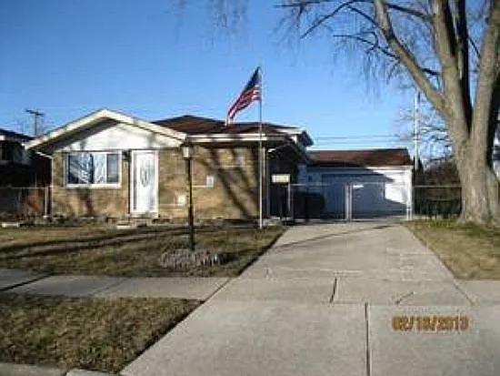 16420 George Dr photo 1