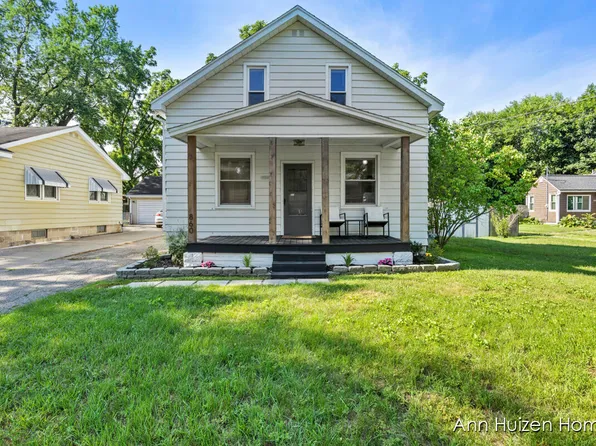 860 Jones St NW, Grand Rapids, MI 49544