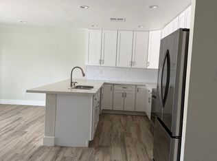 5026 S Elm St, Tempe, AZ 85282