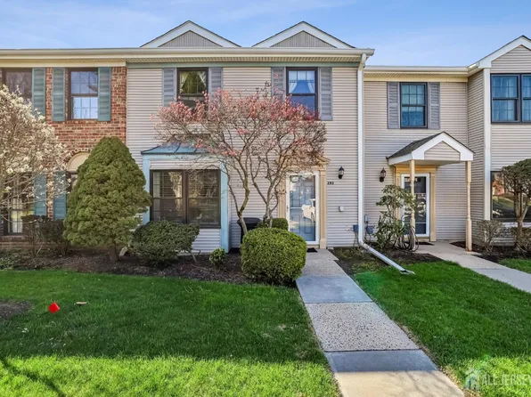 293 Bromley Pl, East Brunswick, NJ 08816