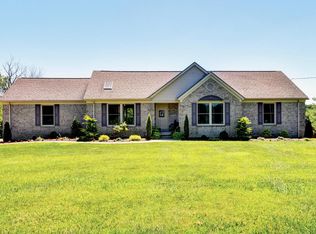 816 Hickory Ln, La Grange, KY 40031