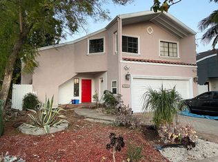 6846 Whitman Ave, Van Nuys, CA 91406