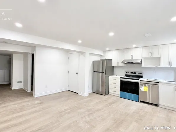 253 Easts Corners Blvd #2, Vaughan, ON L4H 4L7