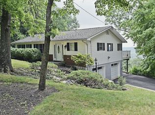 54 Hillcrest Dr, Denville, NJ 07834