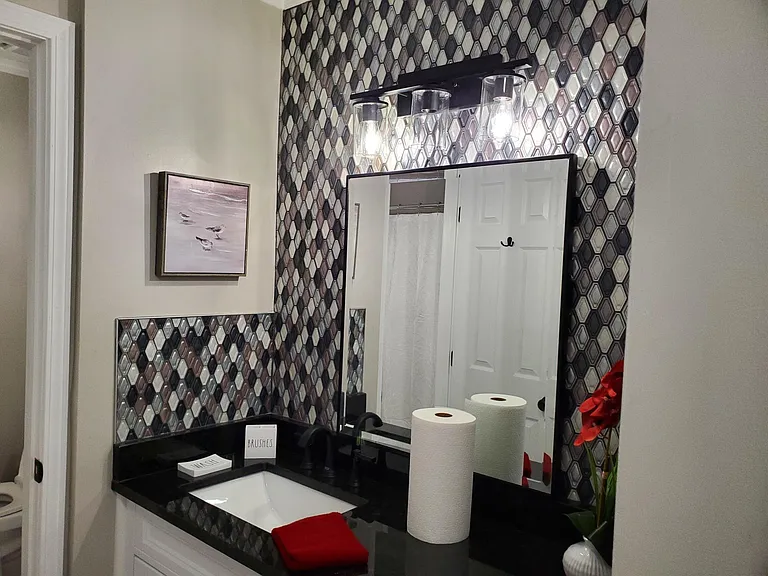 Plantation Dr NE — Photo 8