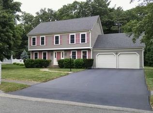 60 Bridle Path, Franklin, MA 02038