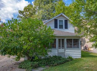 12337 N Kings Dr, Syracuse, IN 46567
