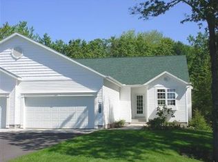 5695 Copper Sands Rd, Fruitport, MI 49415