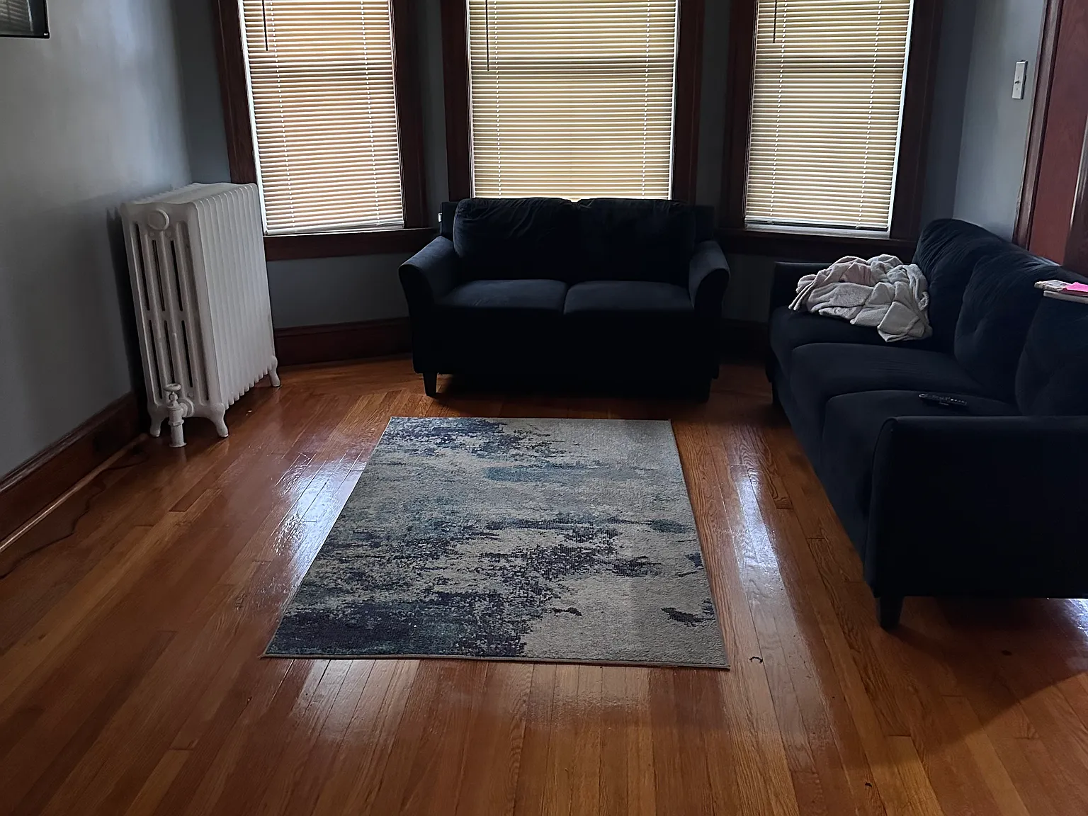 4 bed, 1.5 bath, 1410 sqft, $650 — Photo 2