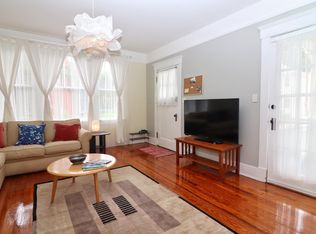 827 E 39th St, Savannah, GA 31401