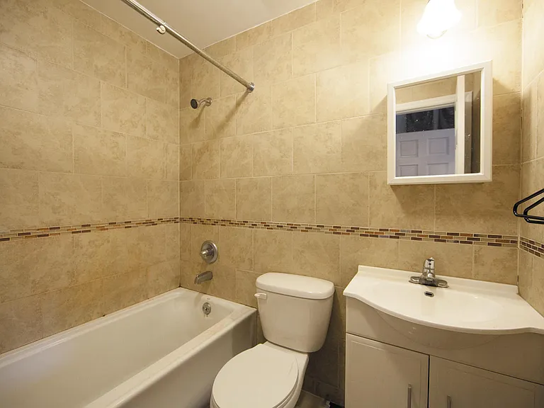 211 Himrod St #2R — Photo 9