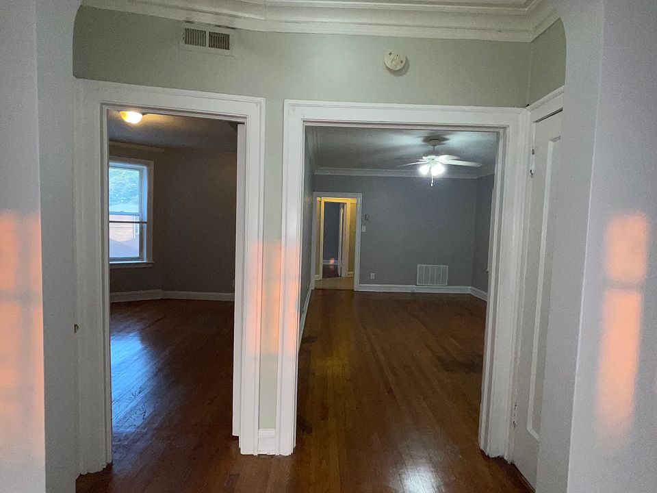 1st image of 7717 S Kingston Ave APT 2