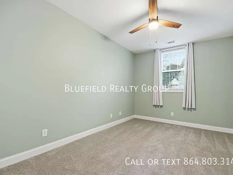 1 Edge Ct #B — Photo 21