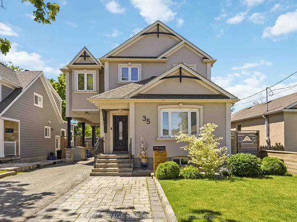 35 Rainbow Dr, Vaughan, ON L4L 2K3