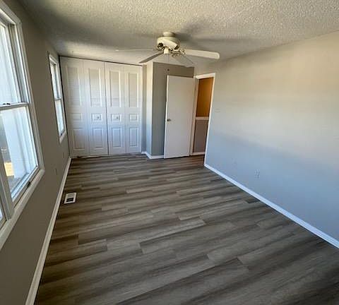 2nd image of 3435 Brookville Ln