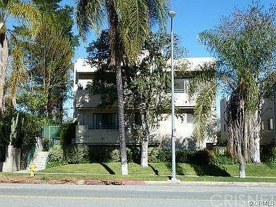 1st image of 17225 Chatsworth St Unit 105