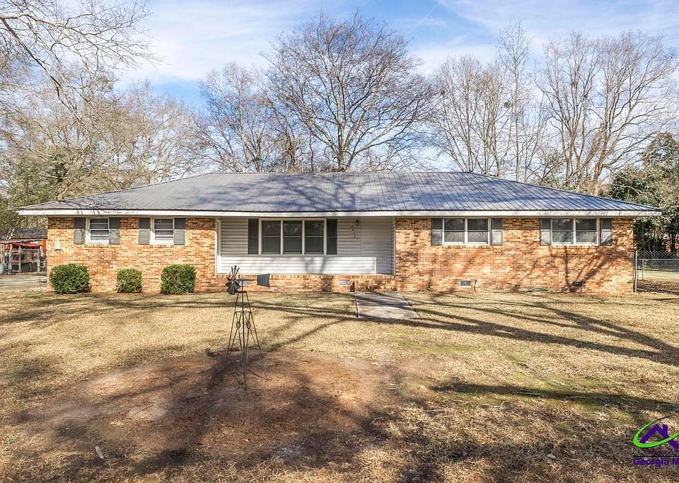 1st image of 2813 S Estates Rd