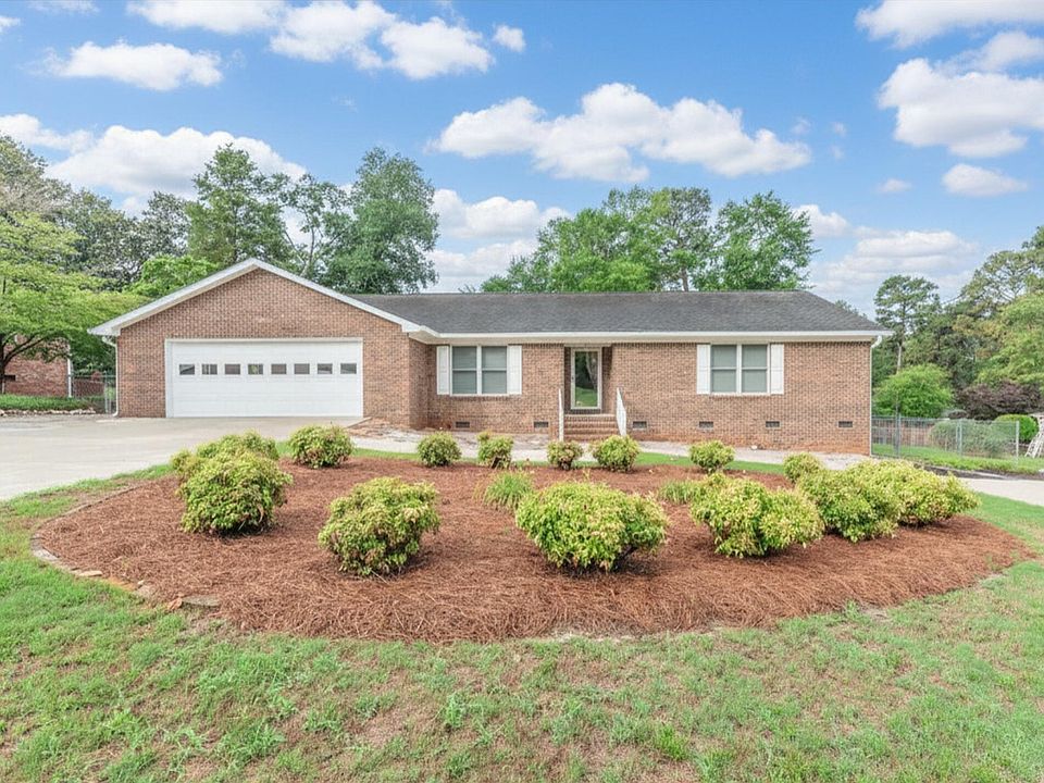 1st image of 103 Kalmia Cir