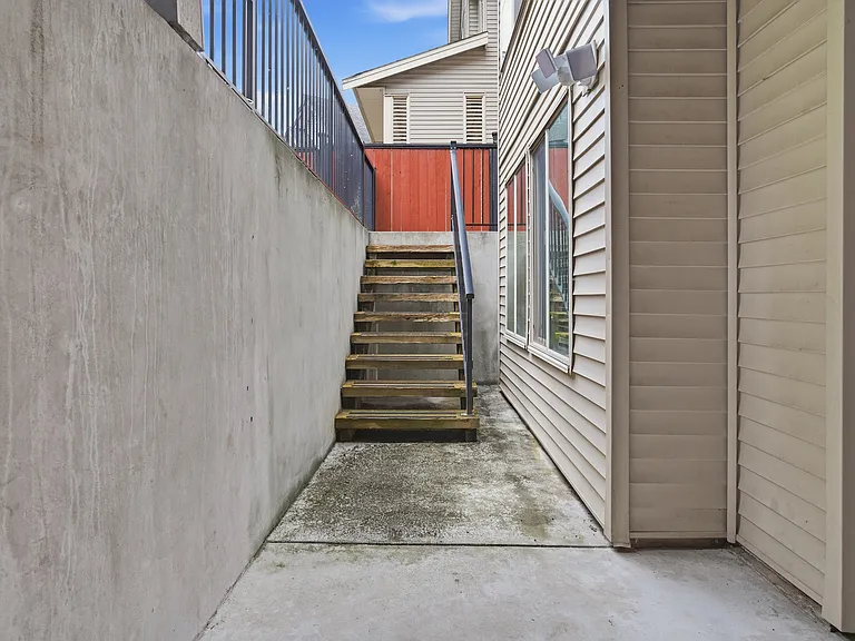 18262 70th Ave #D604 — Photo 13