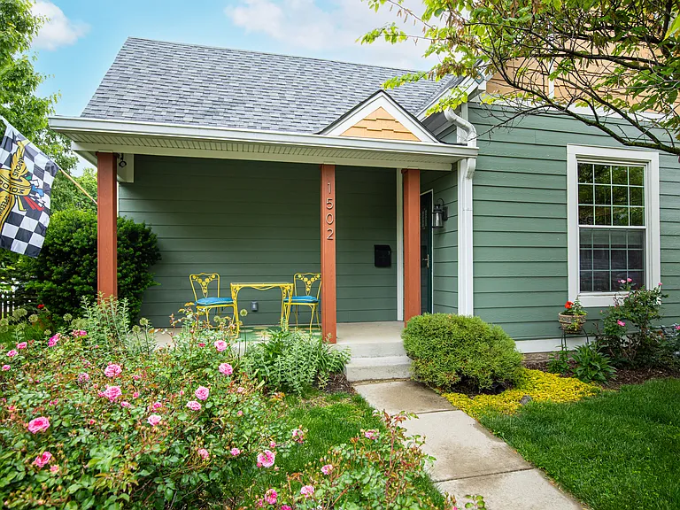 1502 Woodlawn Ave — Photo 49